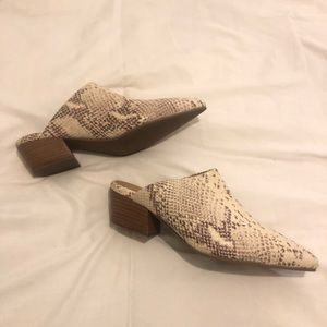 Seychelles Clara Mules - Snakeskin
